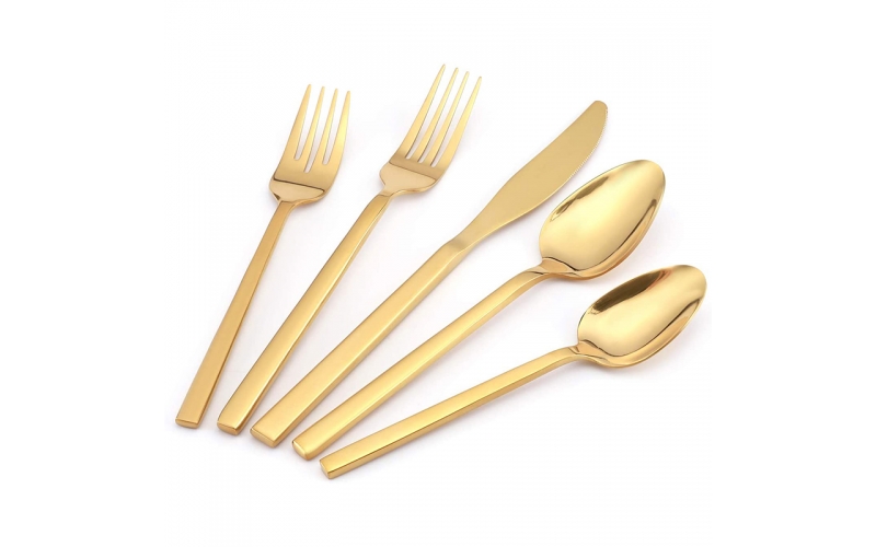 Stainless steel flatware set