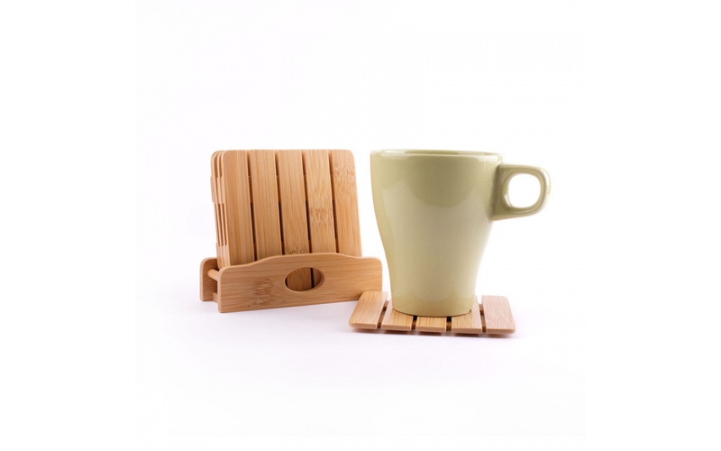 Bamboo mat with storage