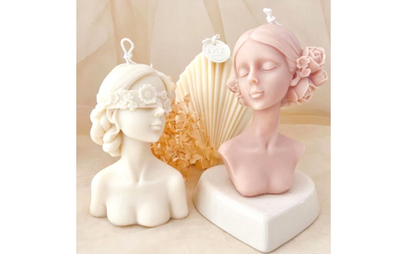 Cover eyes woman candle